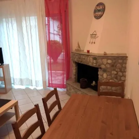 Apartment Roses Rt Skioni Iii Nea Skioni