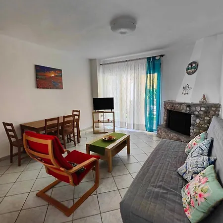 Roses Rt Skioni Iii نيا سكيوني