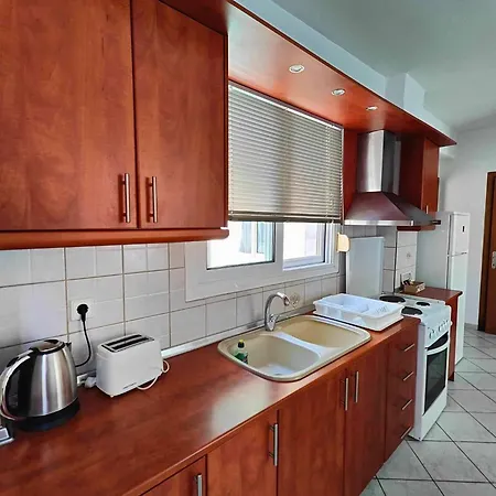 Roses Rt Skioni Iii Apartmán